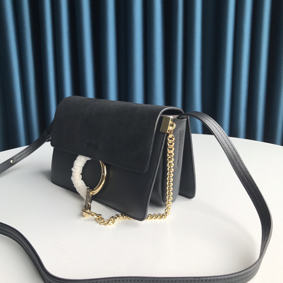 CHLOÉ FAYE SMALL SHOULDER BAG Black CHC15US127 24 x 7 x 15 cm