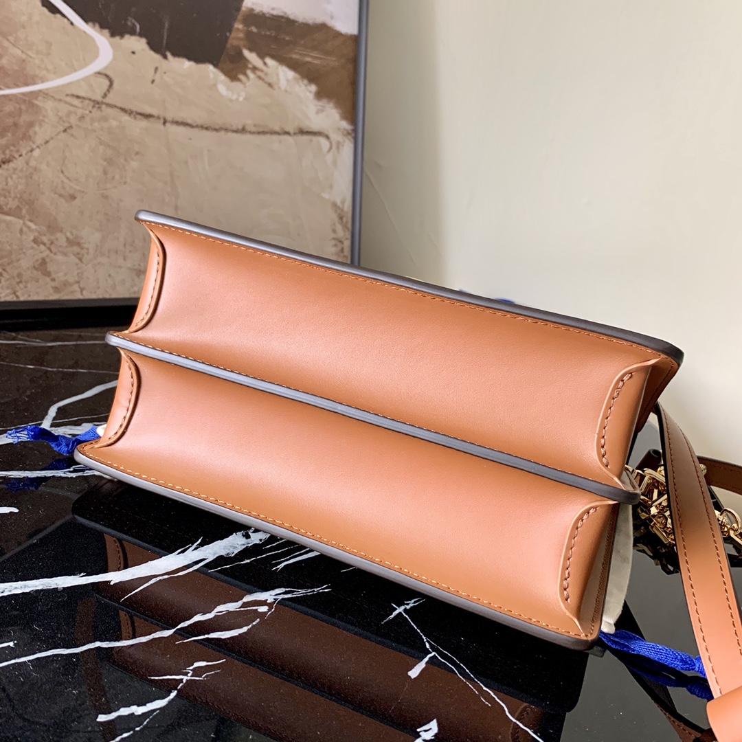 l0vis Vvtt0n dauphine mm monogram canvas m44391 24.5 x 19 x 6 cm