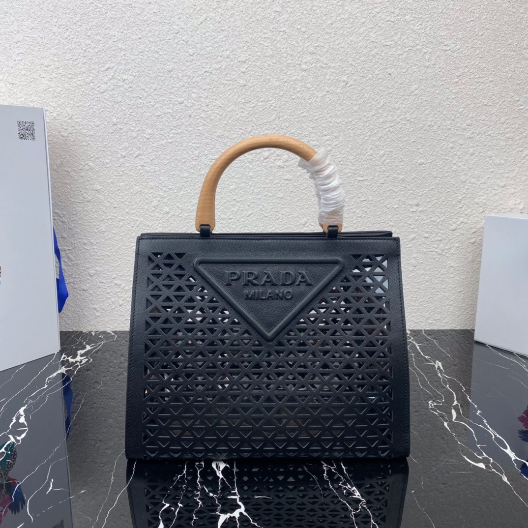 Pra*a tote bag black 24 x 37 x 16cm