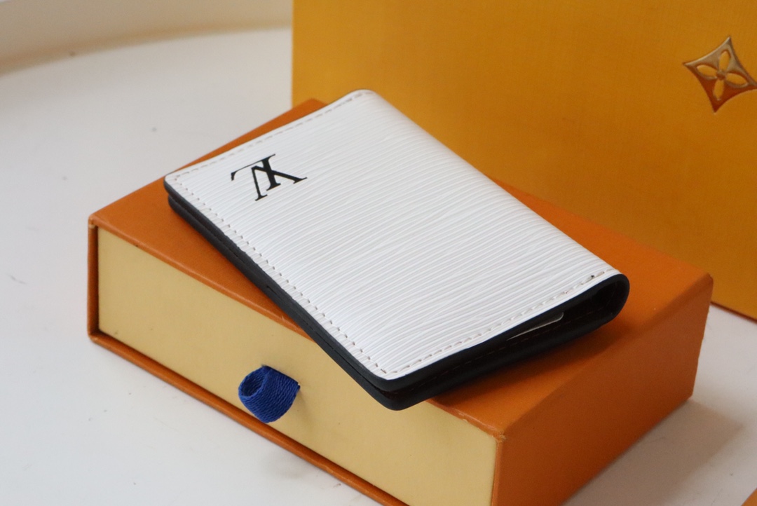 l0vis Vvtt0n pocket organizer epi leather white m80768 8 x 11 x 1 cm