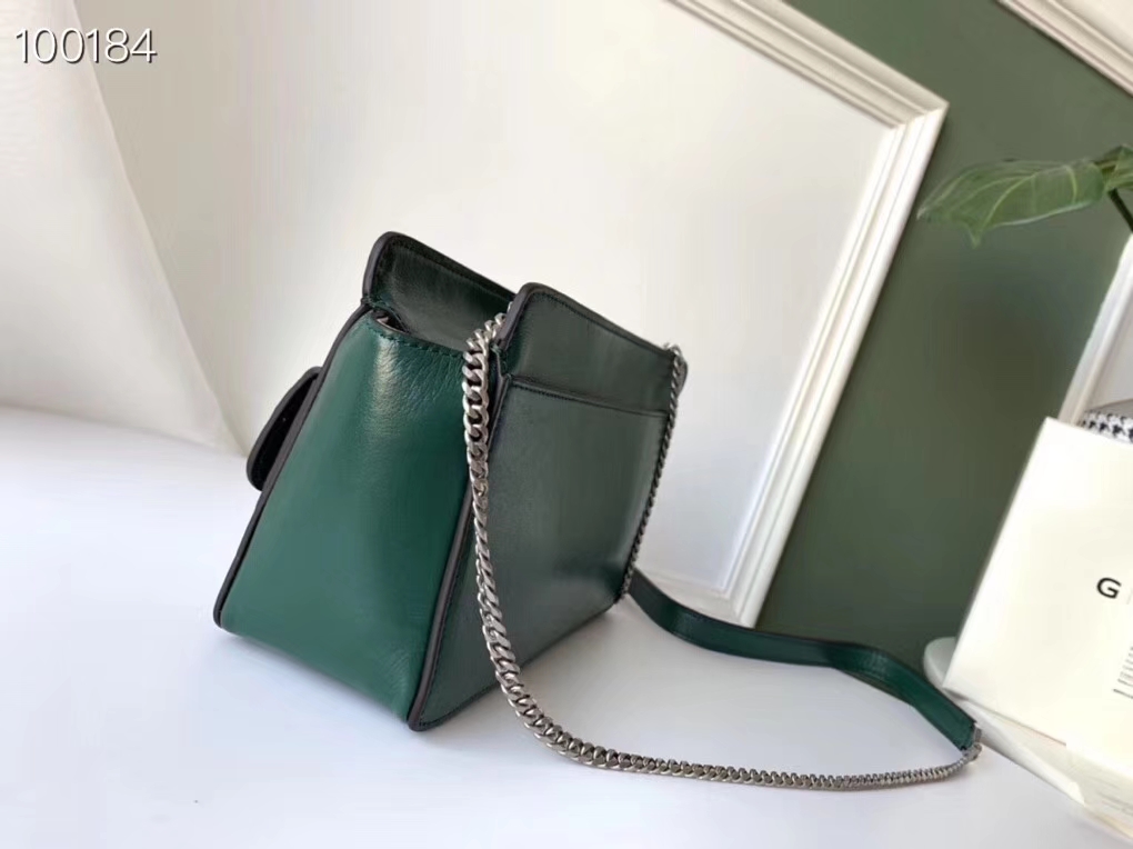 GIVENCHY POCKET BAG IN LEATHER Forest Green 22 x 13 x 7 cm