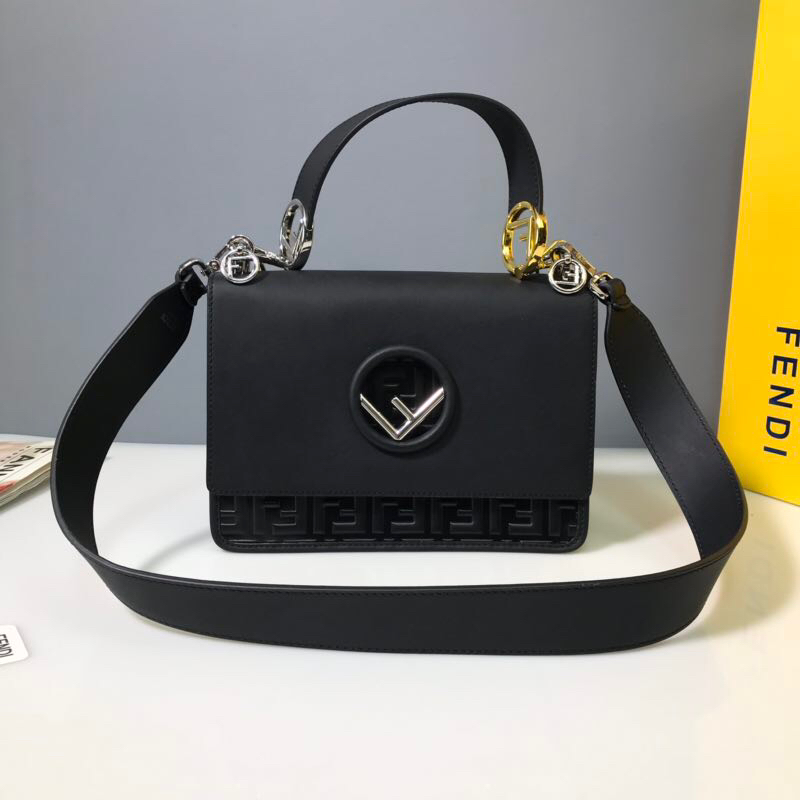 F**di kan i f leather black 8bt284 25 cm