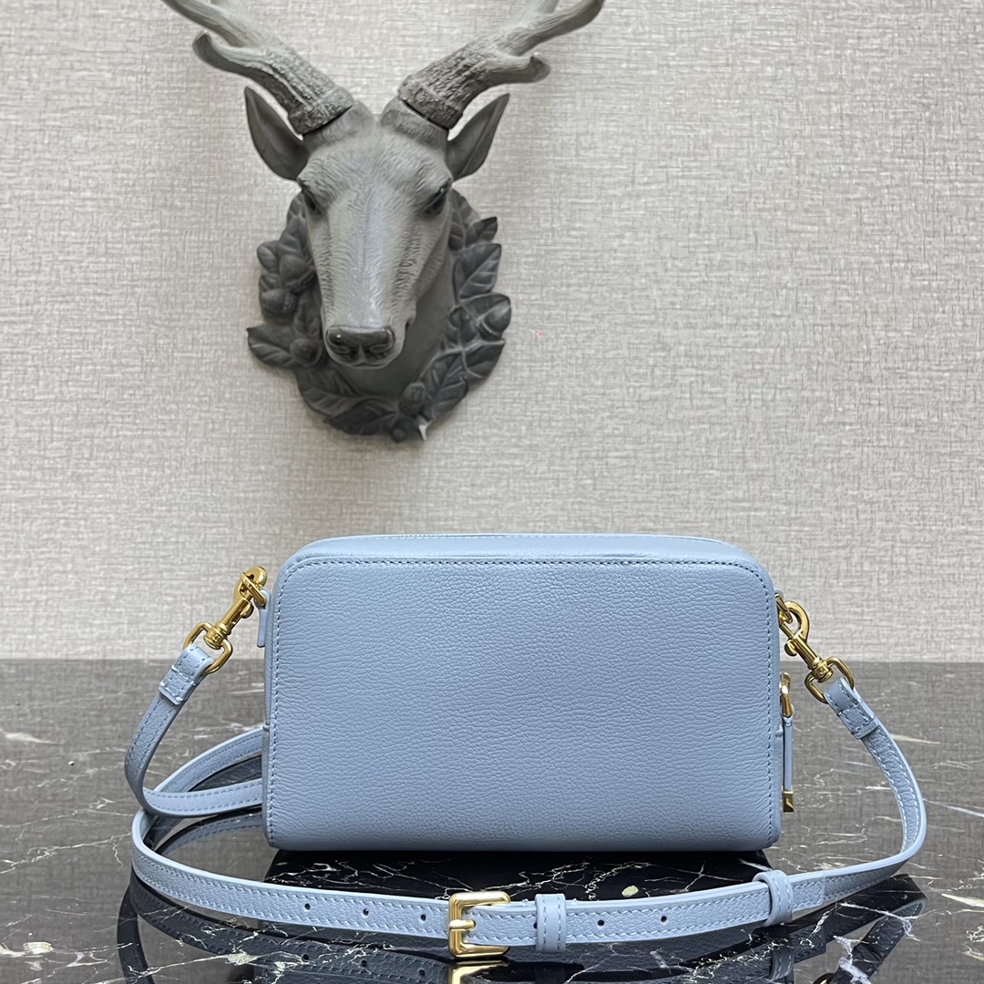 D10r saddle double pouch goatskin blue s5668cceh 19 x 10.5 x 5 cm