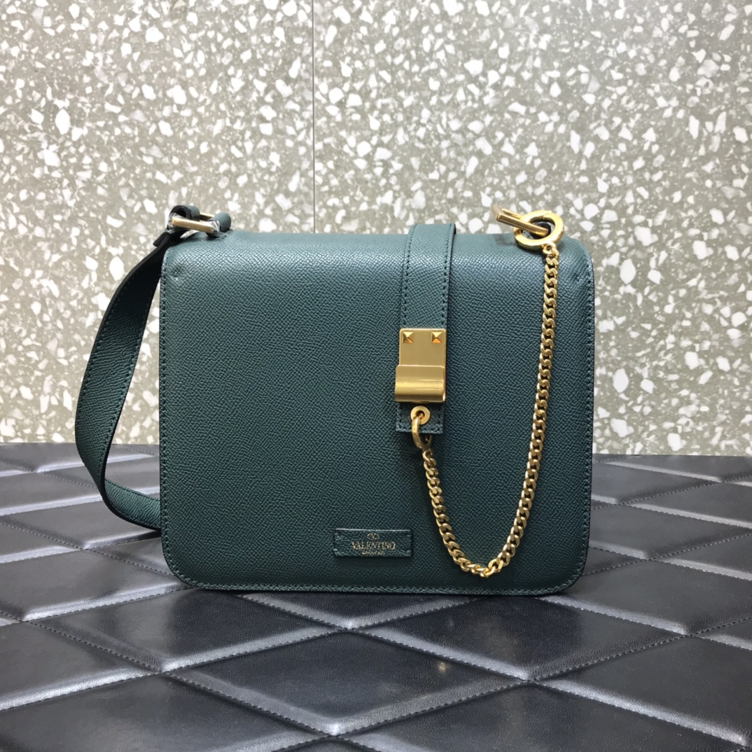 Va1e*ntin0 vsling grainy calfskin shoulder bag dark green vw2b0f00 22 x 11 x 17 cm
