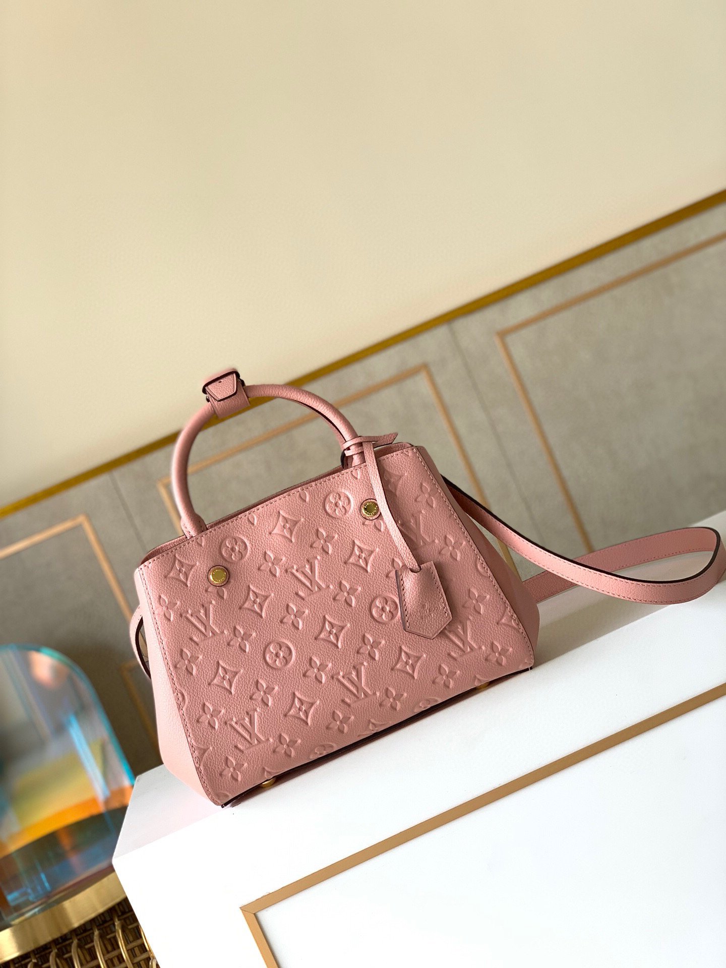 l0vis Vvtt0n montaigne bb monogram empreinte leather powder pink m42747 29 x 20 x 13 cm