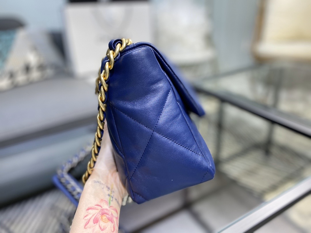 Ch**el large 19 handbag lambskin dark blue as1161 30cm