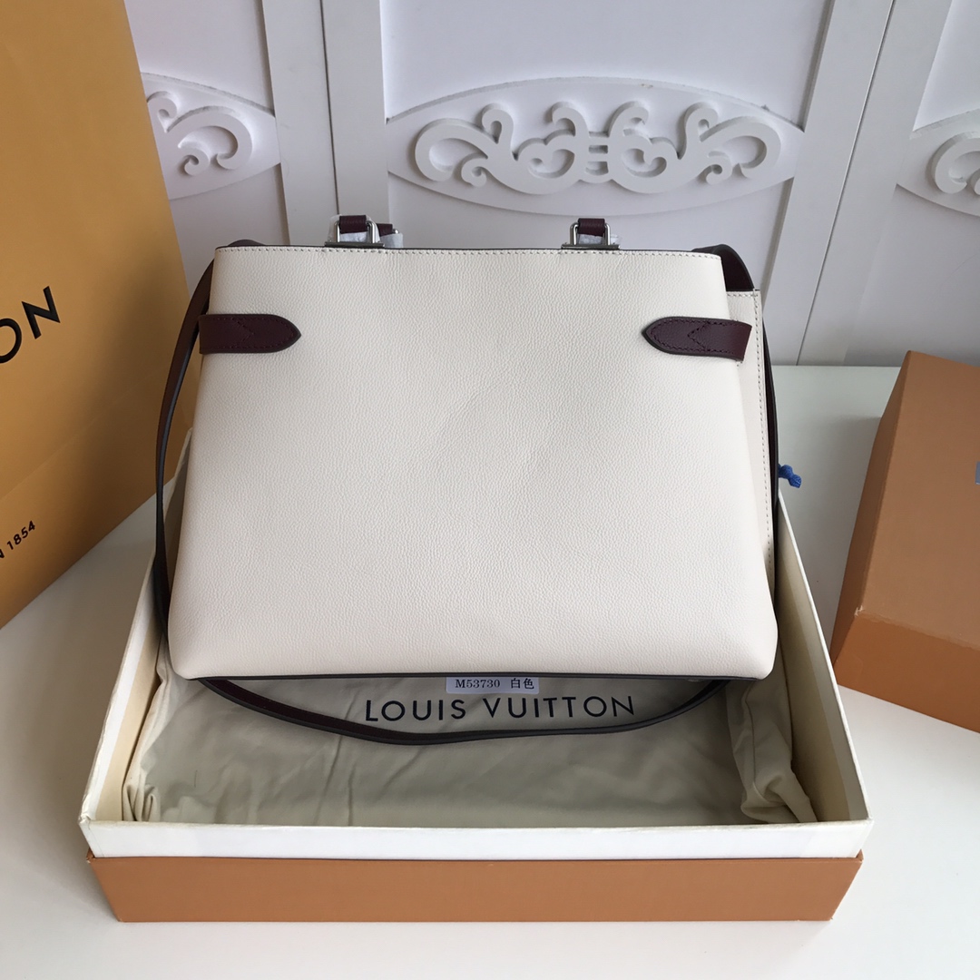 l0vis Vvtt0n lockme day grained calfskin leather white m53730 31 x 24 x 16 cm