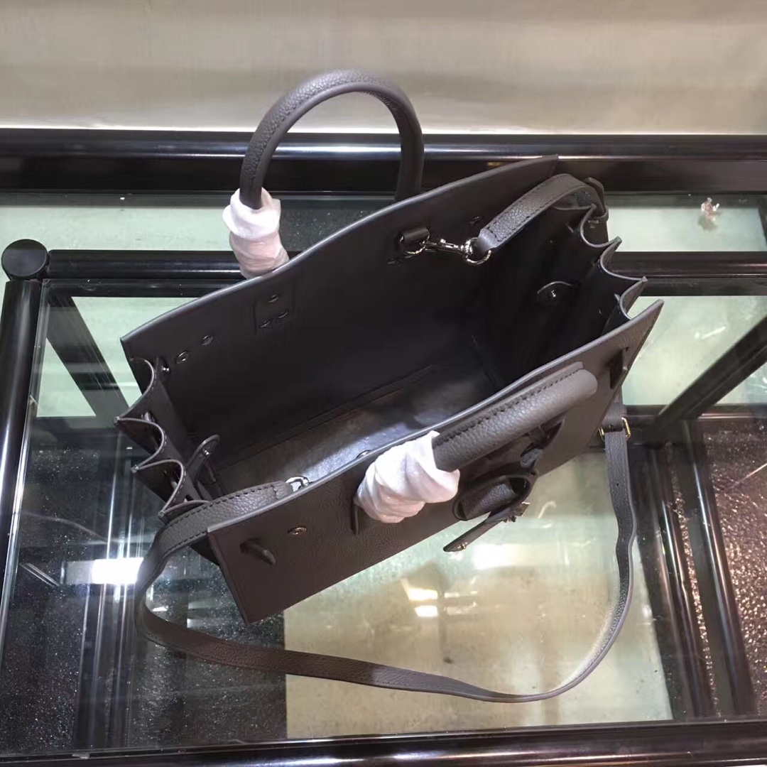 Y51 baby classic sac de jour in grained leather grey 421863 26 x 21 x 13 cm