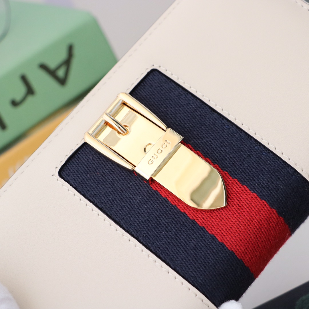 Gvc*1 sylvie long zip wallet white 476083 19.5 x 11 x 3 cm