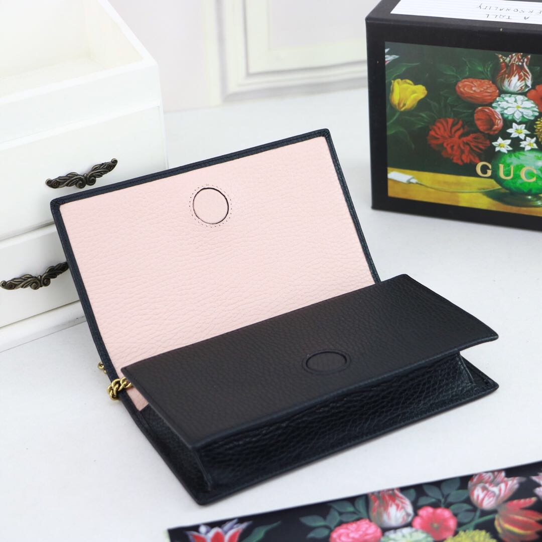 Gvc*1 gg embellished crossbody bag black and pink 524293 18 x 10.5 x 4.5 cm