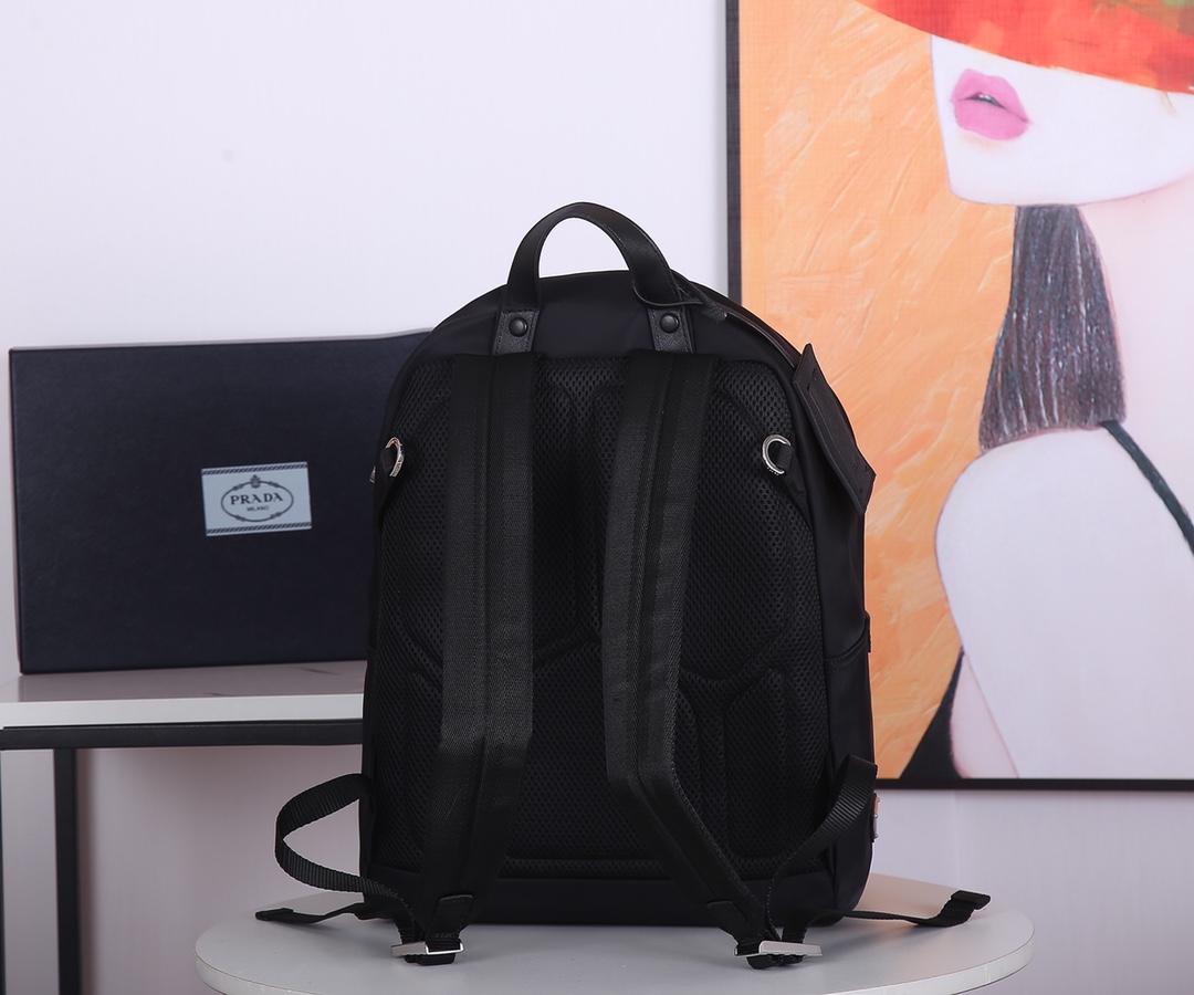 Pra*a nylon backpack black 2vz069 40 x 17 x 29 cm