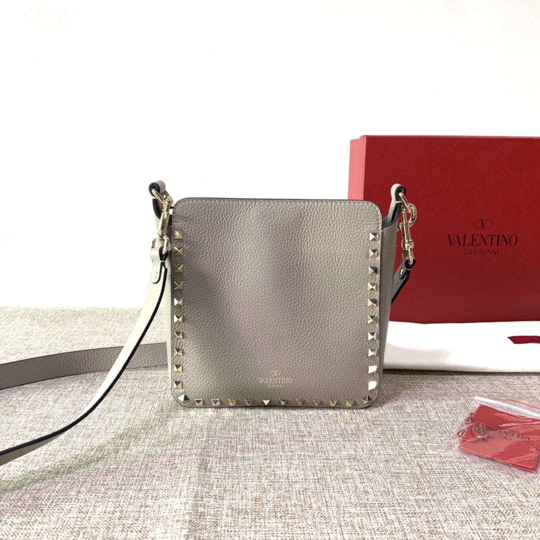 Va1e*ntin0 garavani small rockstud tote soft cowhide leather grey 50029 18.5 × 18.5 × 6.5 cm