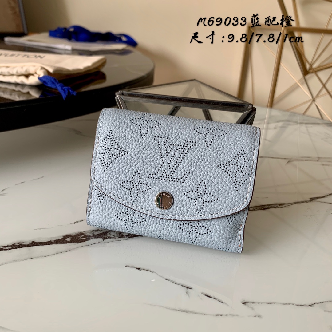 l0vis Vvtt0n iris xs wallet monogram perforations sky blue m69033 9.8 x 7.8 x 1 cm