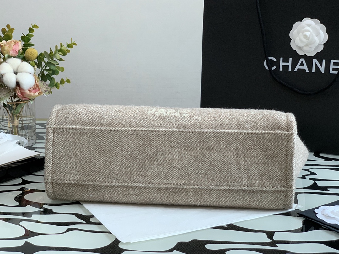 Ch**el deauville tote bag grey 34 cm