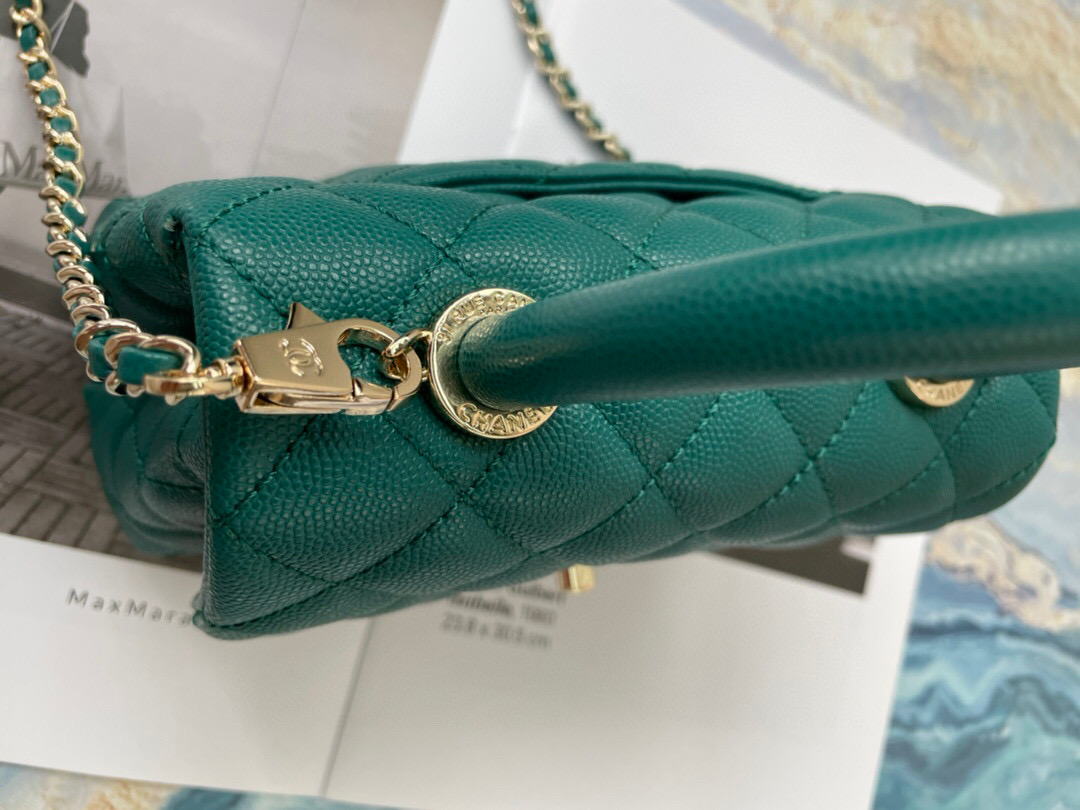 Ch**el extra mini coco handle bag grained leather castleton green as2215 13 × 19 × 9 cm
