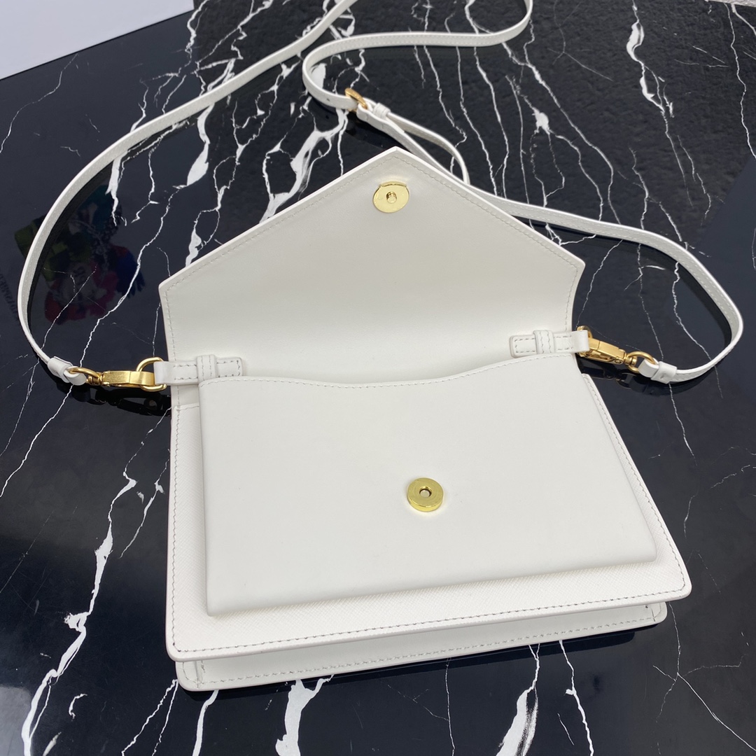 Pra*a mini saffiano leather bag white 1bp020 20 x 12 x 4 cm