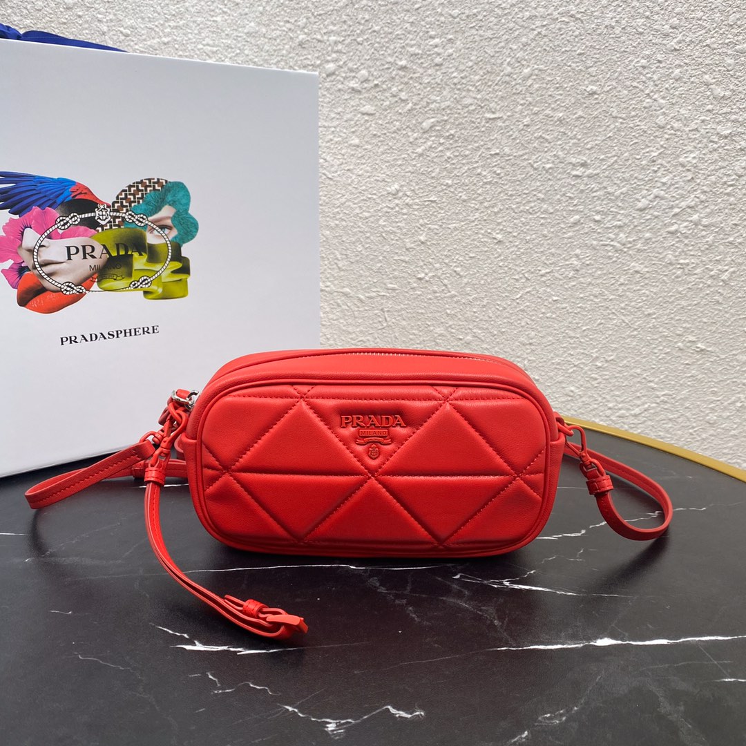 Pra*a mini spectrum quilted nappa leather red 1dh046 10 x 19  x 5.5 cm