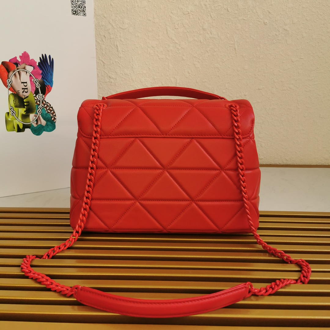 Pra*a large nappa leather Pra*a spectrum bag red 1bd231 27 × 18.5 × 9 cm