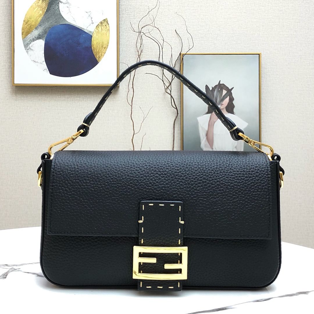 F**di medium 1997 baguette leather black 26 x 14 x 4 cm