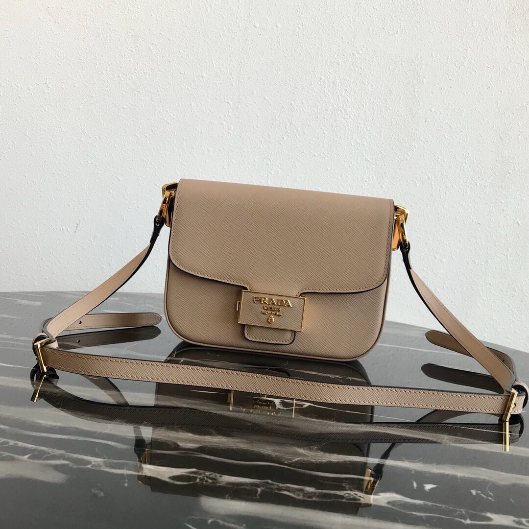 Pra*a saffiano leather emblème bag light beige 1bd217 20.5 x 14 x 5 cm