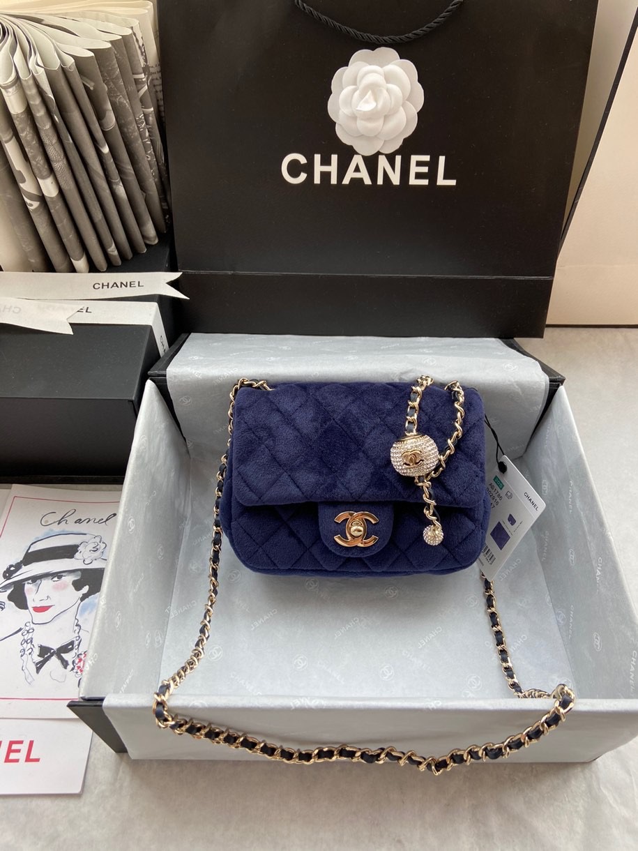 Ch**el small charm strap flap bag velvet navy as1786 17 cm