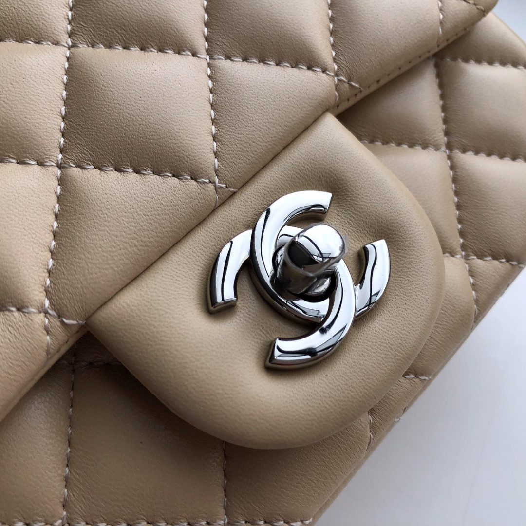 Ch**el mini flap bag lambskin silver metal beige a35200 17cm