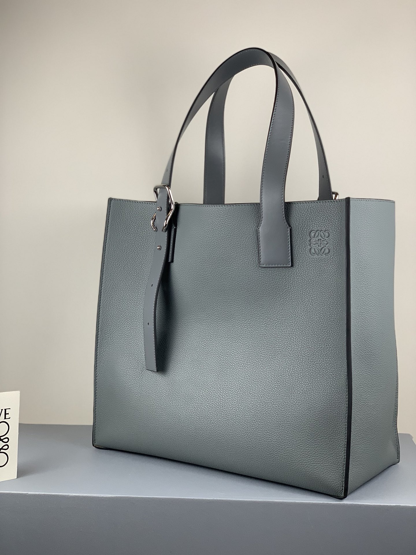 L0ew* buckle tote bag soft grained calfskin anthracite grey 335.28.z62 36 x 33 x 17 cm