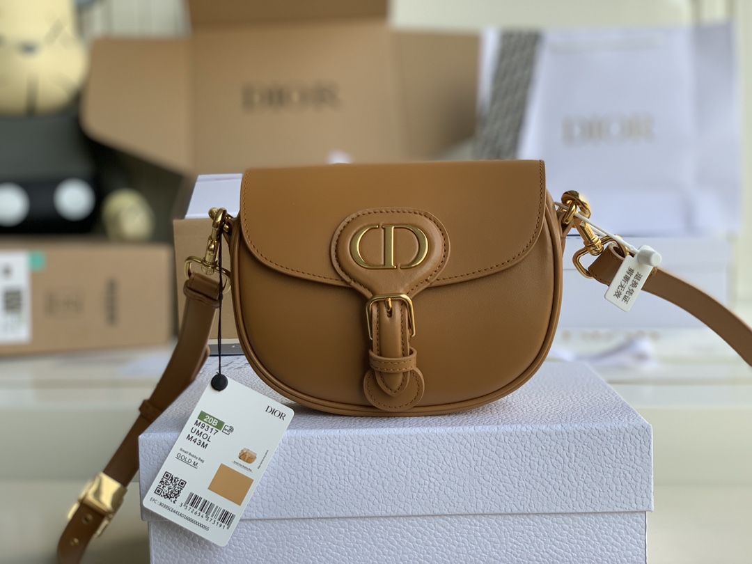 D10r small bobby bag box calfskin tan m9317 18 x 14 x 5 cm