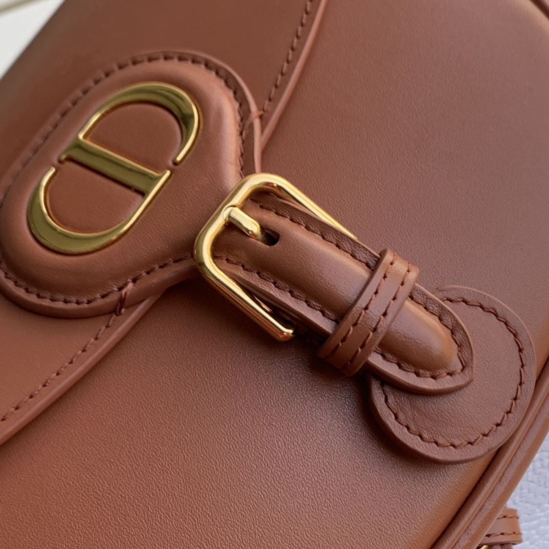 D10r small bobby bag box calfskin brown m9317 18 x 14 x 5 cm