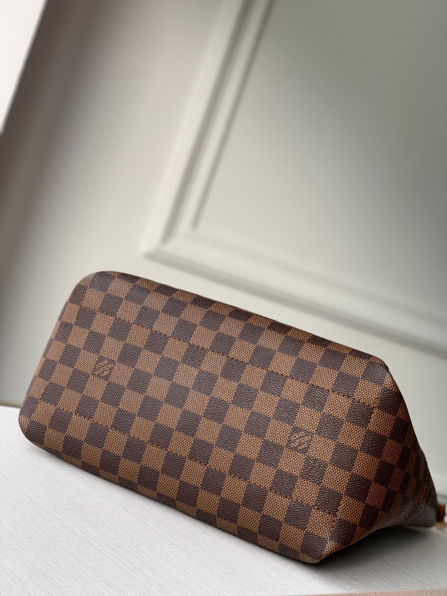 l0vis Vvtt0n belmont pm damier ebene canvas tan n60297 28 x 32 x 14 cm