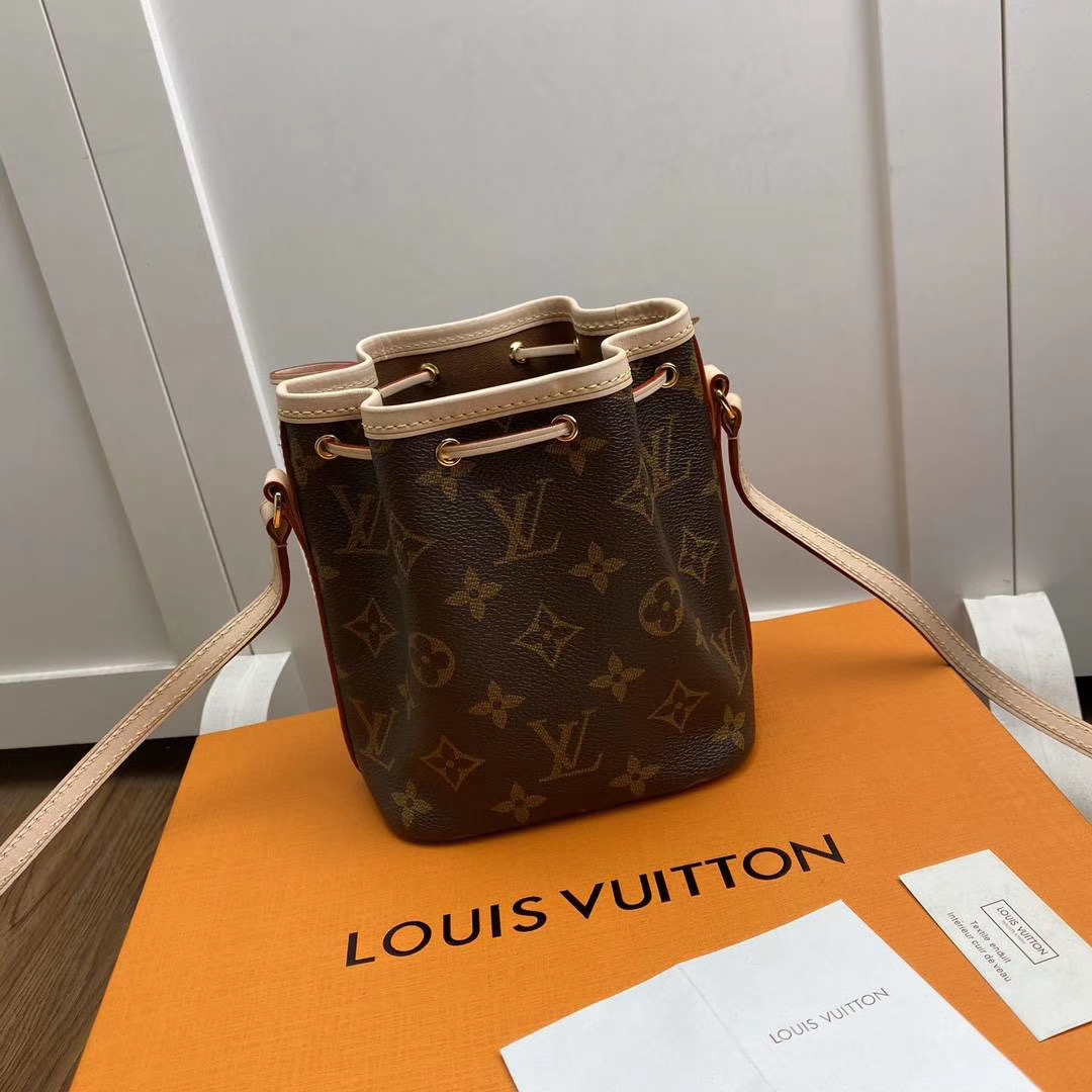 l0vis Vvtt0n nano noÉ monogram canvas m41346 13 x 15 x 9 cm