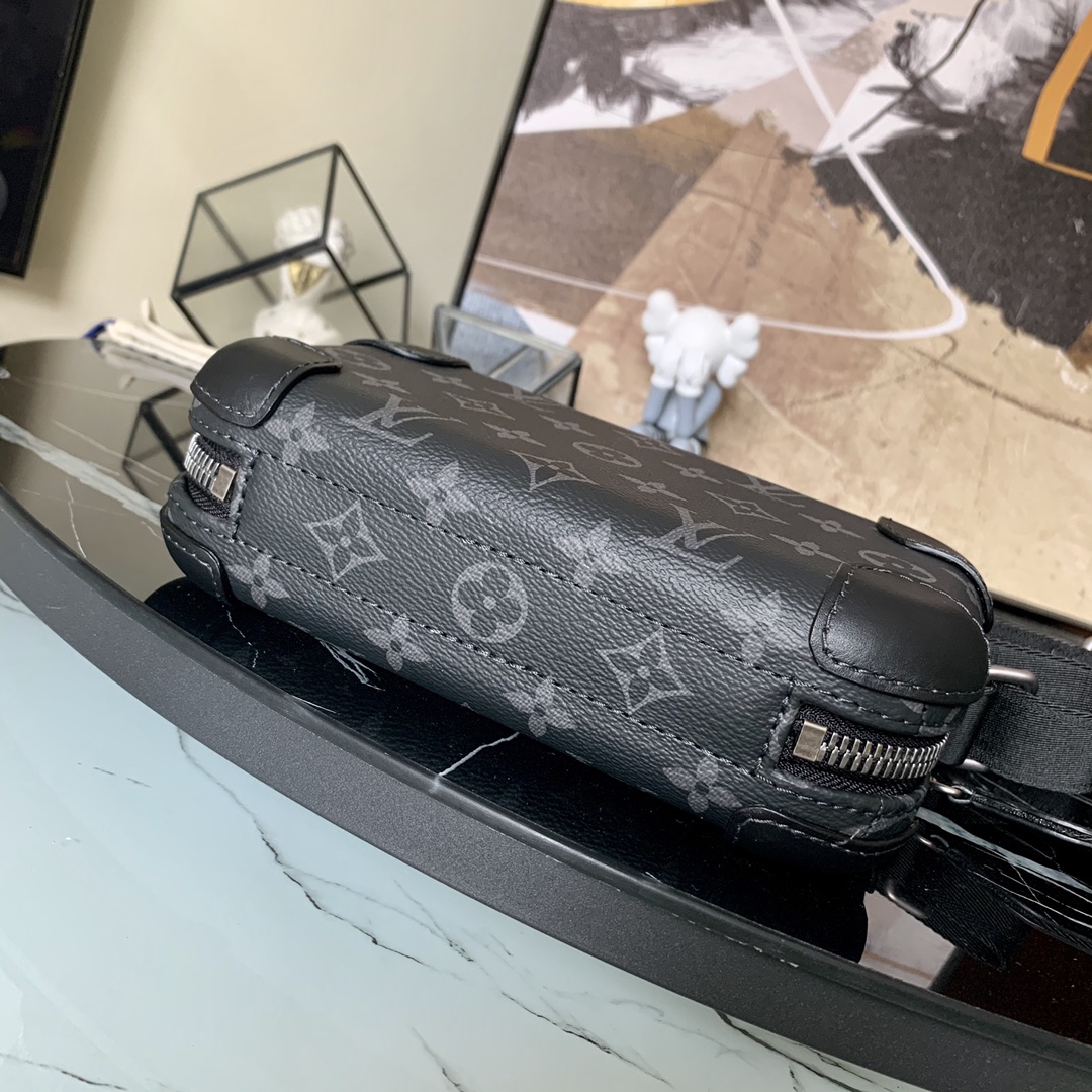 l0vis Vvtt0n horizon clutch monogram eclipse canvas m45579 21 x 12 x 6.5 cm