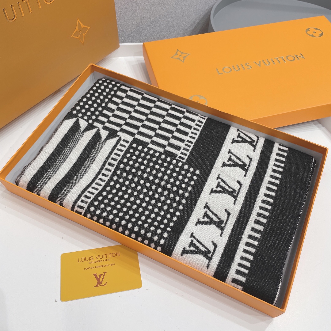 l0vis Vvtt0n scarf 07