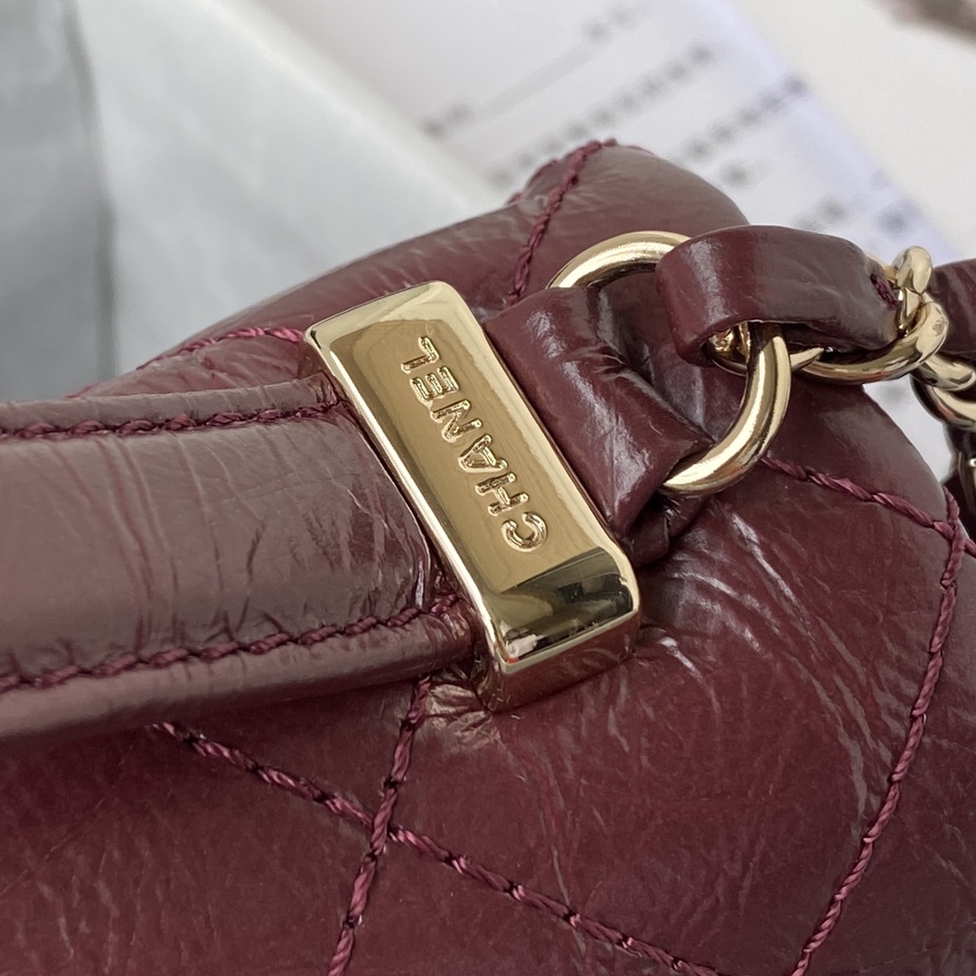 Ch**el mini flap bag with top handle crumpled leather red as2892 20 x 15 x 6.5 cm