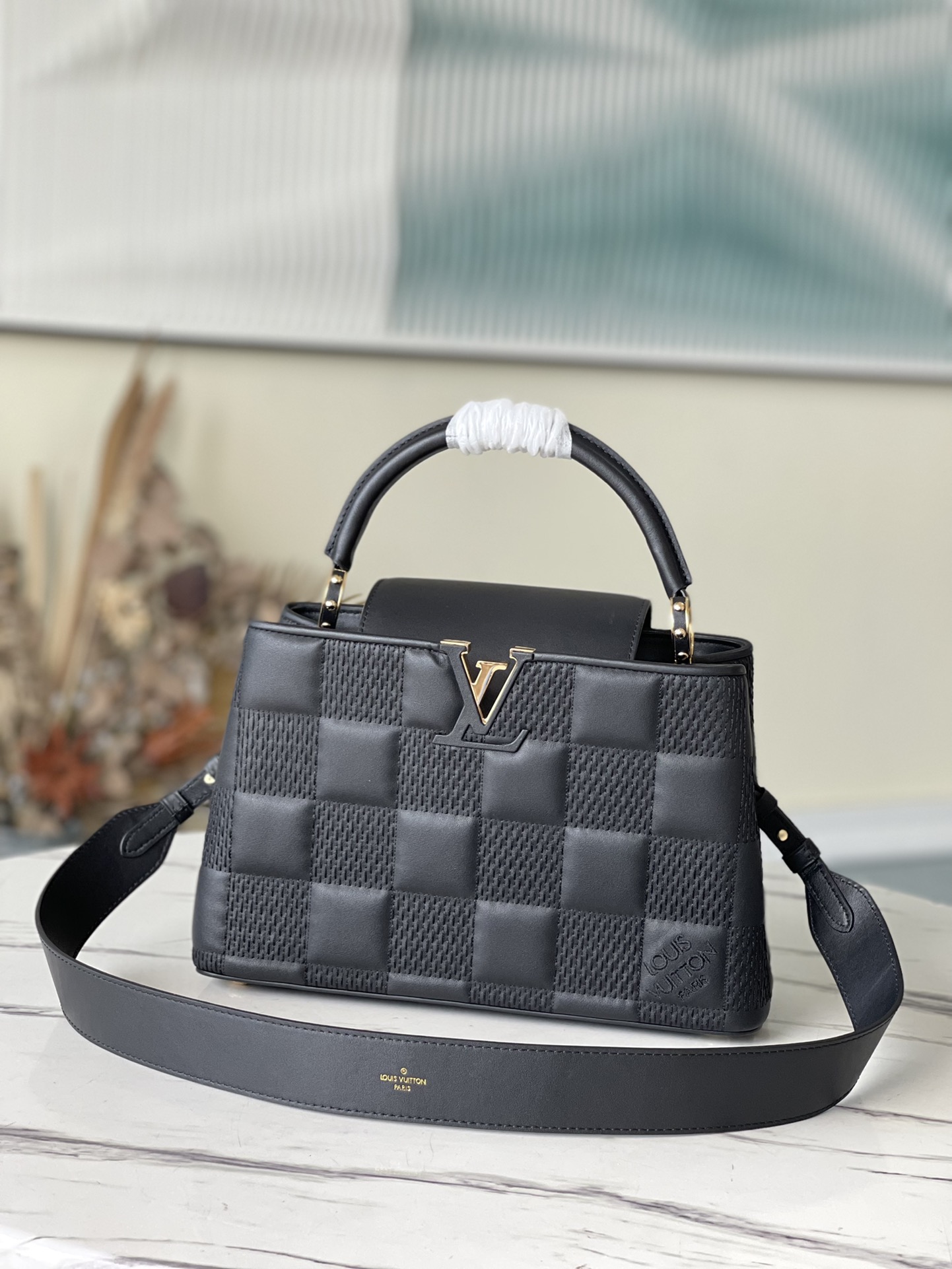 l0vis Vvtt0n capucines mm damier quilt lambskin black 31.5 x 20 x 11 cm
