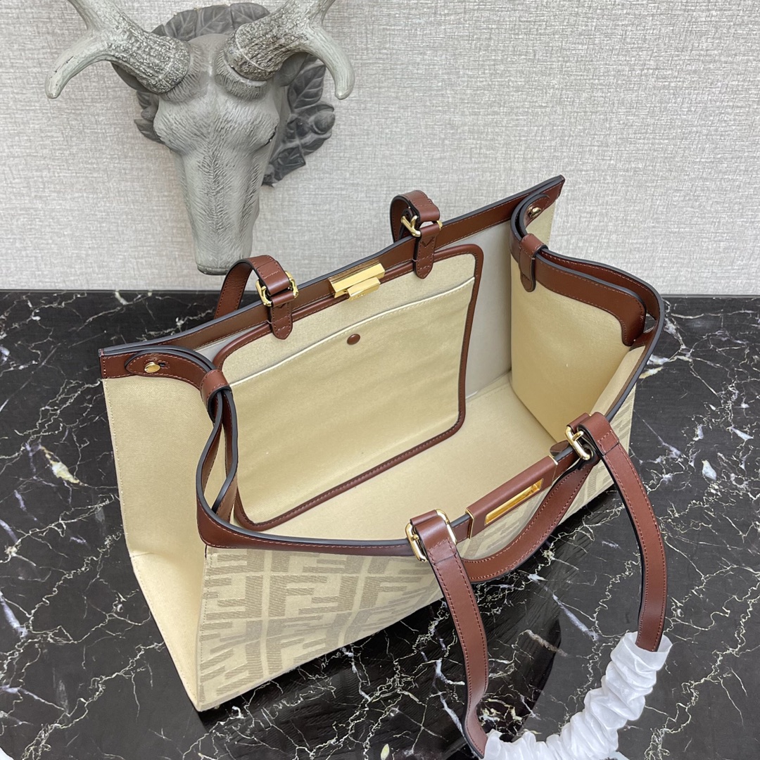 F**di peekaboo x-tote canvas bag white 8bh374 41x16x29.5cm