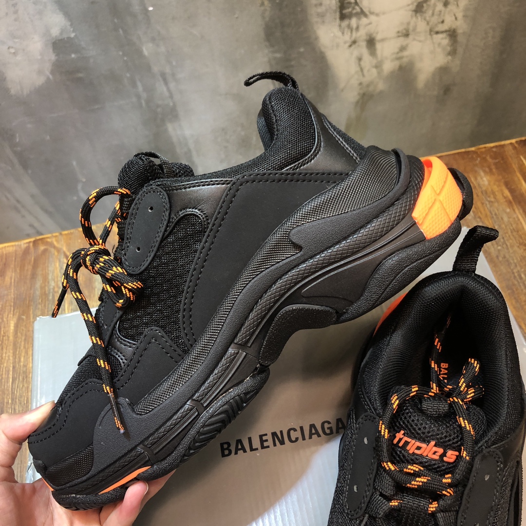 Ba1en*iaga triplpe s clear sole black/neon orange