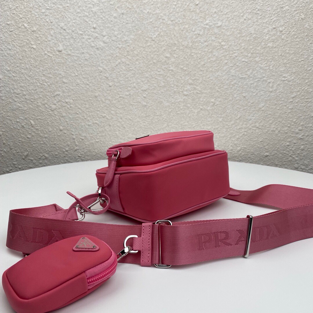 Pra*a re-edition 2005 hobo camera nylon bag pink 1bh153 20 x 15 x 5 cm