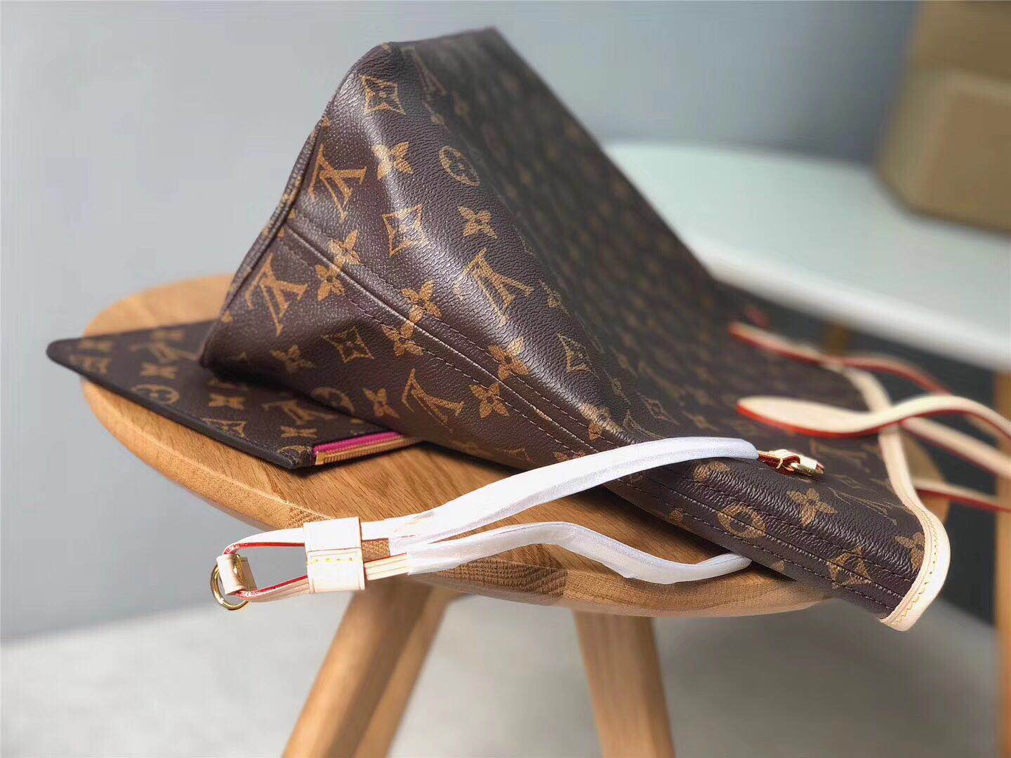 lv NEVERFULL MM Pivoine interior mm bag 32cm