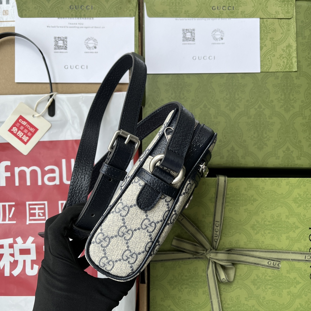 Gvc*1 small handle bag 598127 14.5cm