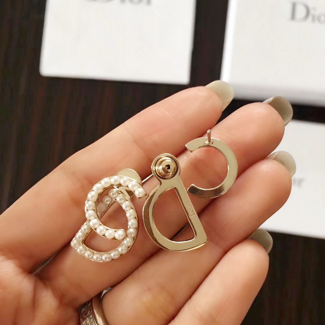 D10r earrings 004