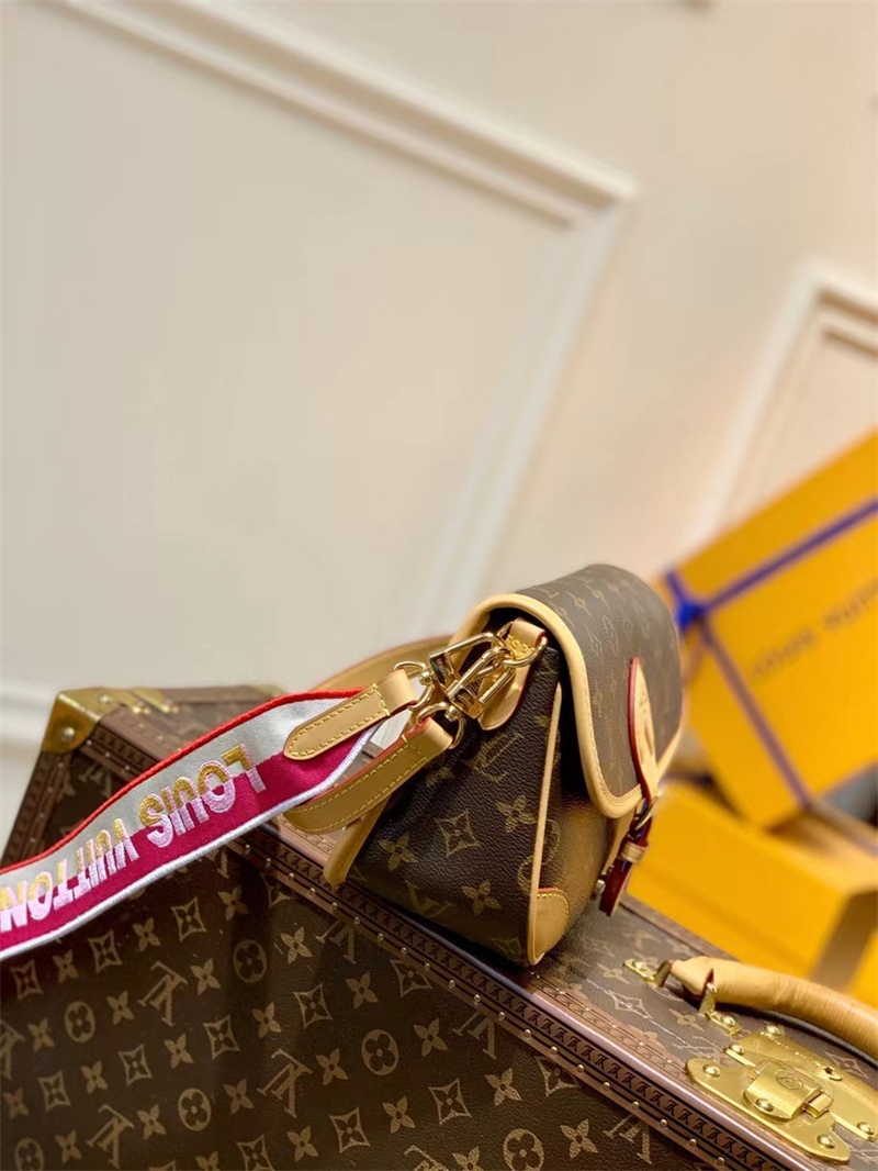 LV Diane Monogram M46049 25cm