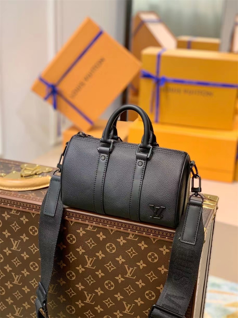 LV Keepall XS M81006 21cm