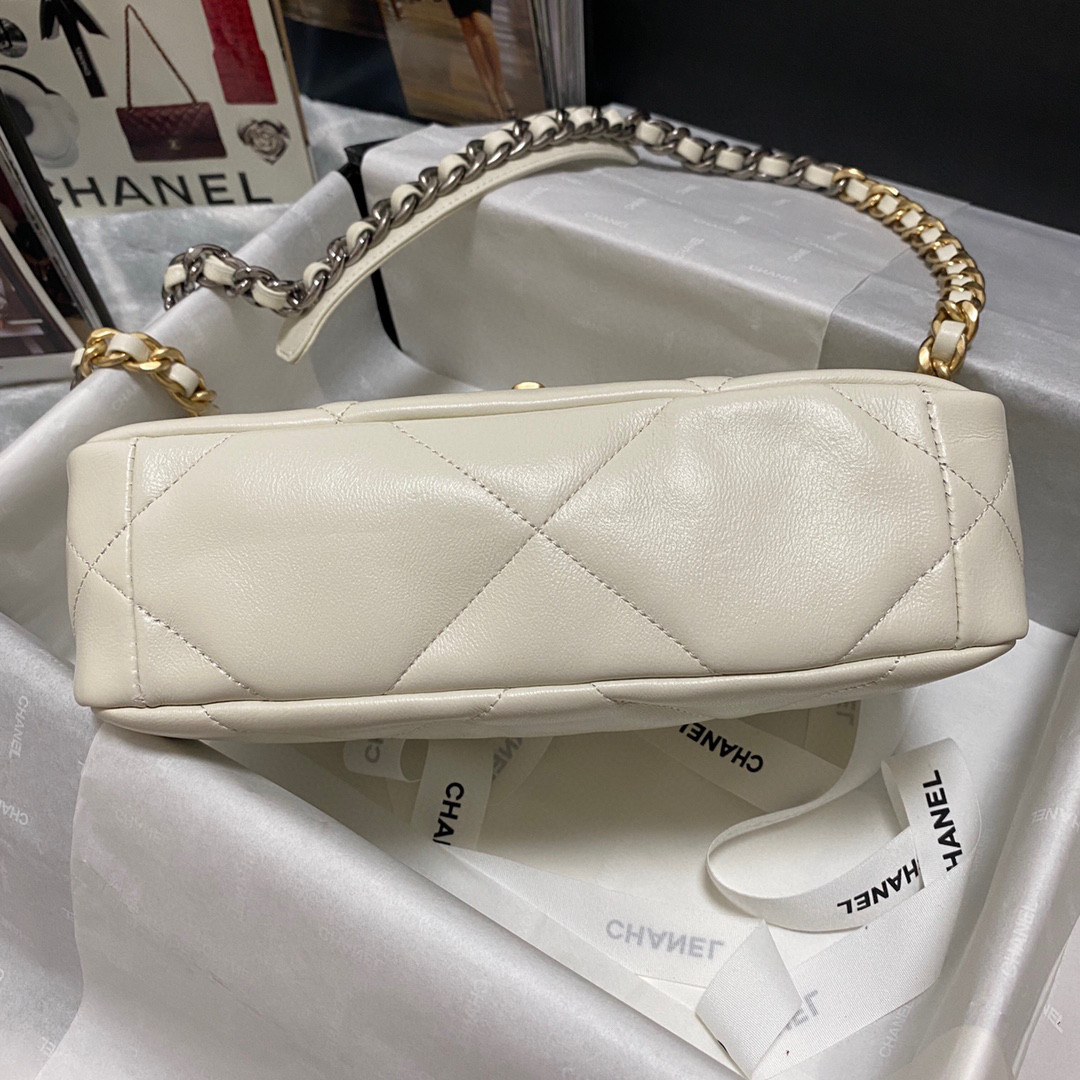 Ch**el 19 calfskin in white-26×16×9cm