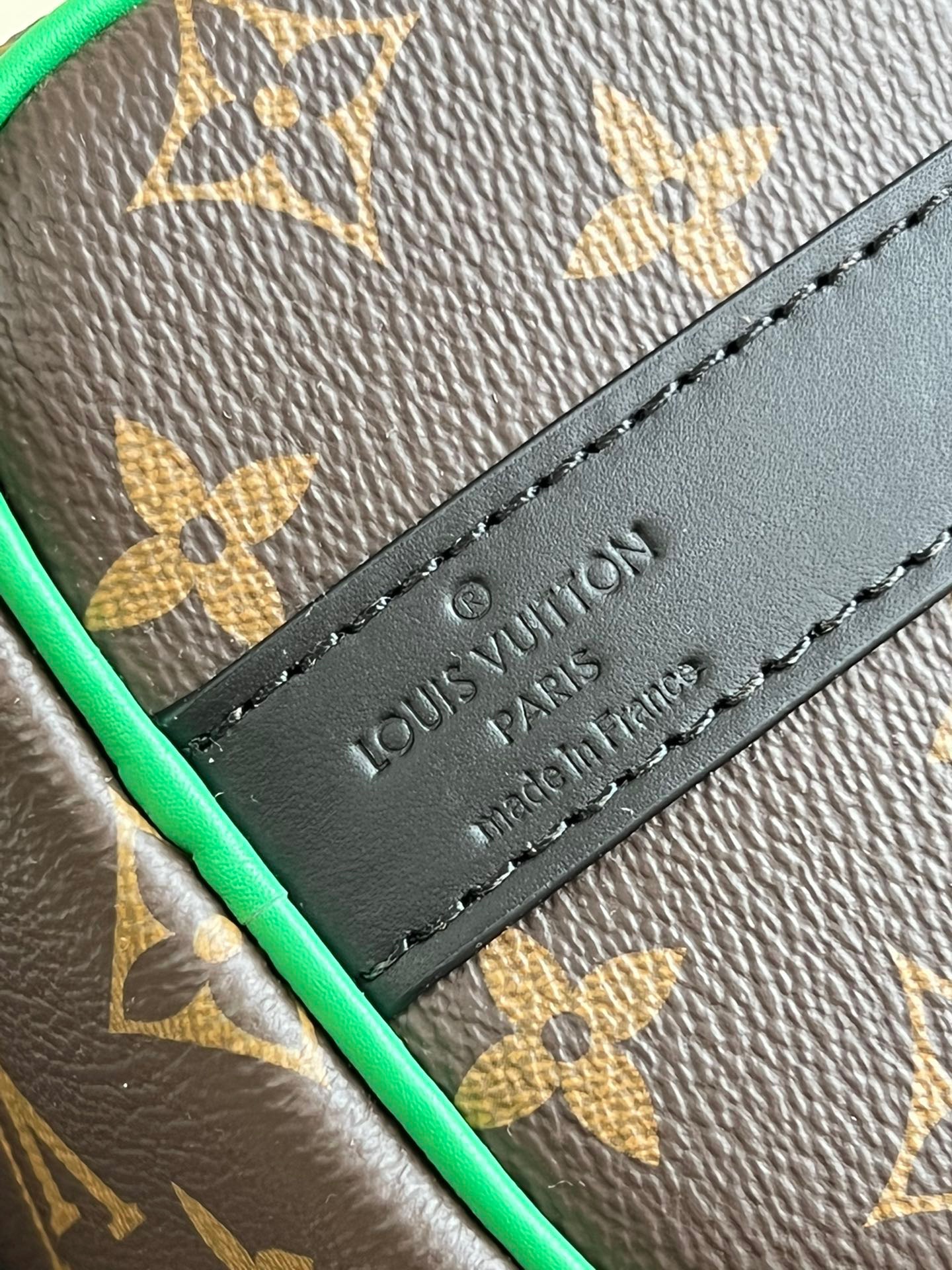 LV Keepall XS 25 M20900 green 25cm