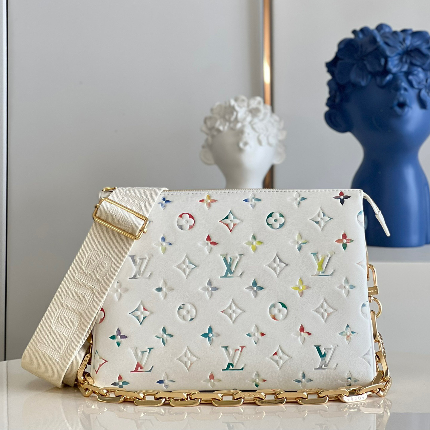 LV Coussin PM M57790 white 26cm