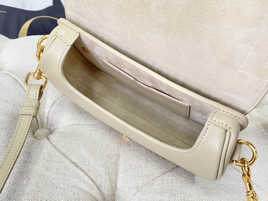 D10r bobby east-west bag smooth leather m9327 beige - 22x13x5cm