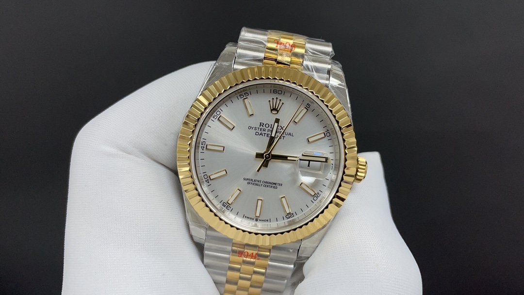 R01ex oyster perpetual date just slivery and golden 41mm 3235